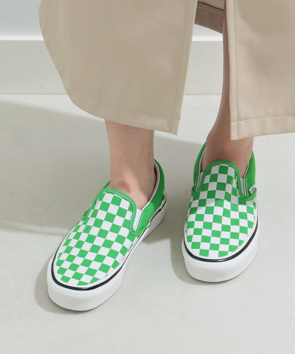 Colorful checkerboard hotsell vans slip on