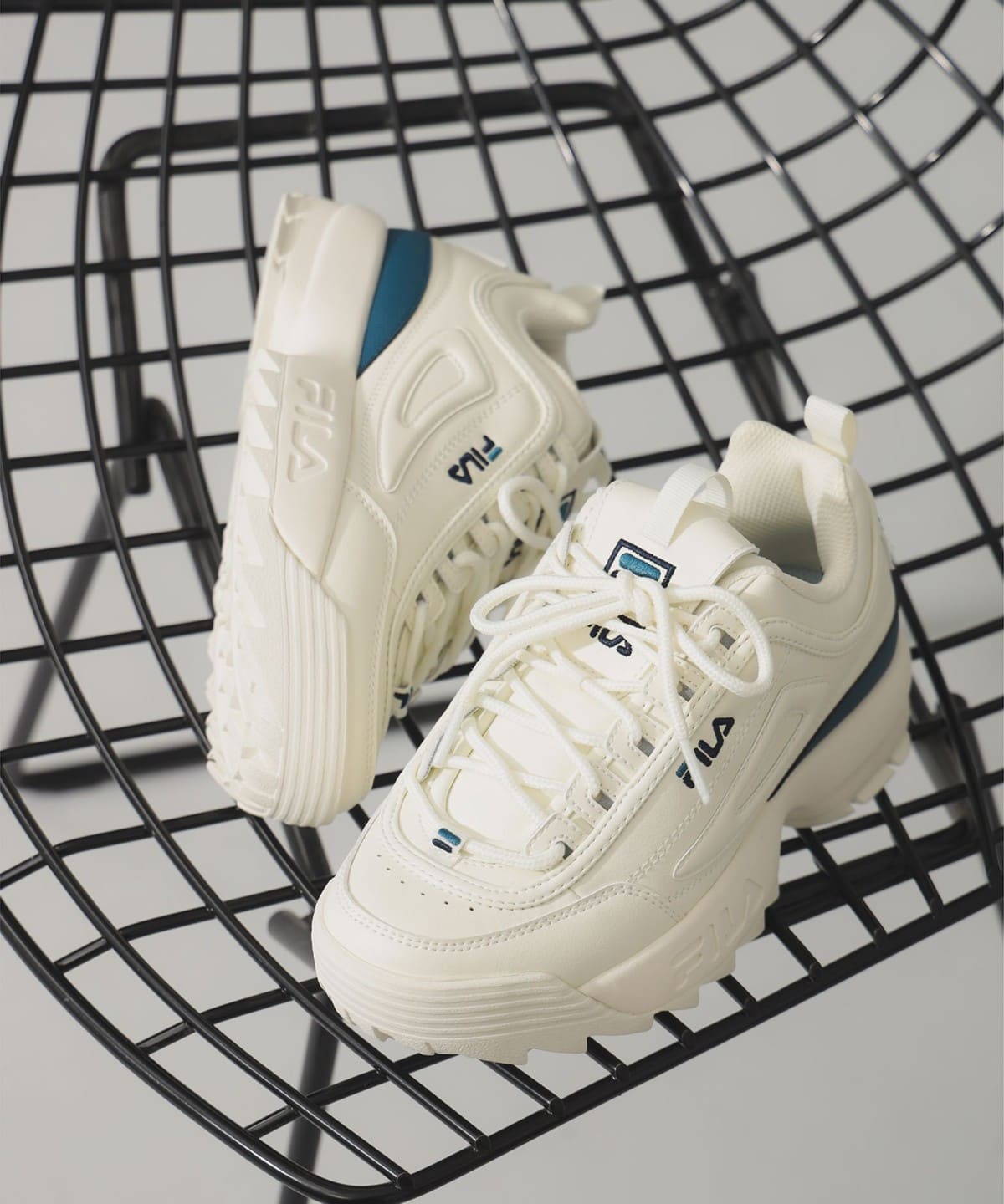 販売 fila スニーカー disruptor 2