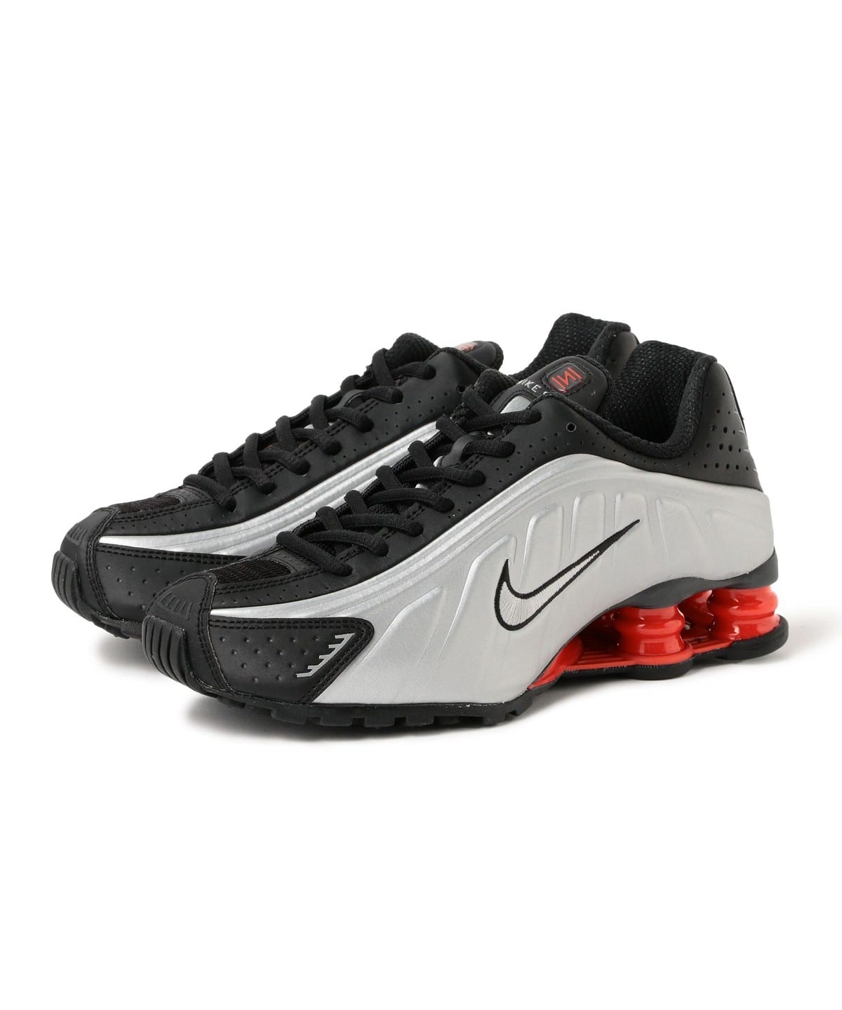 NIKE ナイキ / SHOX R4 シューズ WOMEN M. SILVER 23.5 NIKE ナイキ / SHOX R4 シューズ WOMEN M. SILVER 23.5