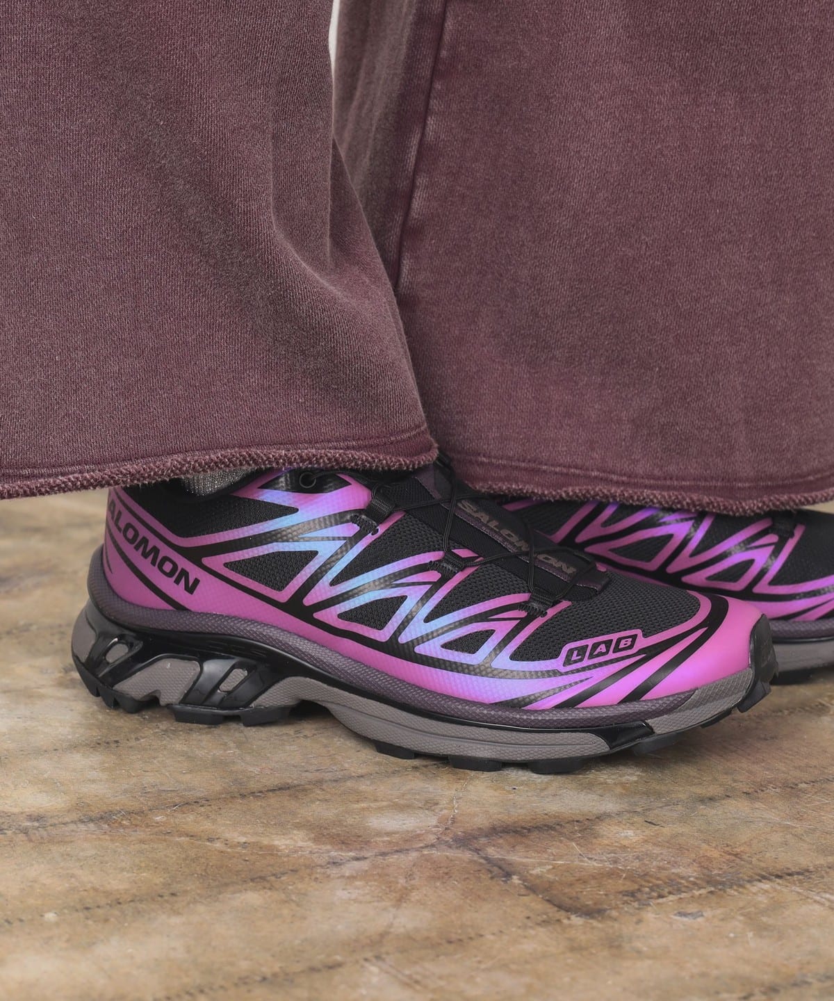 Ray BEAMS（レイ ビームス）SALOMON / XT-6 IRIDESCENT（シューズ