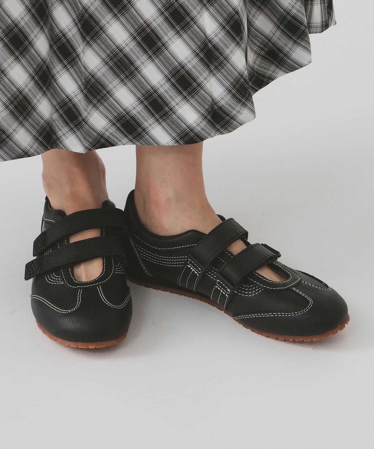 【WEB限定】VANS ヴァンズ / PREMIUM メリージェーン スーパーロープロ シューズ WOMEN BLK/WHT 6 【WEB限定】VANS ヴァンズ / PREMIUM メリージェーン スーパーロープロ シューズ WOMEN BLK/WHT 6