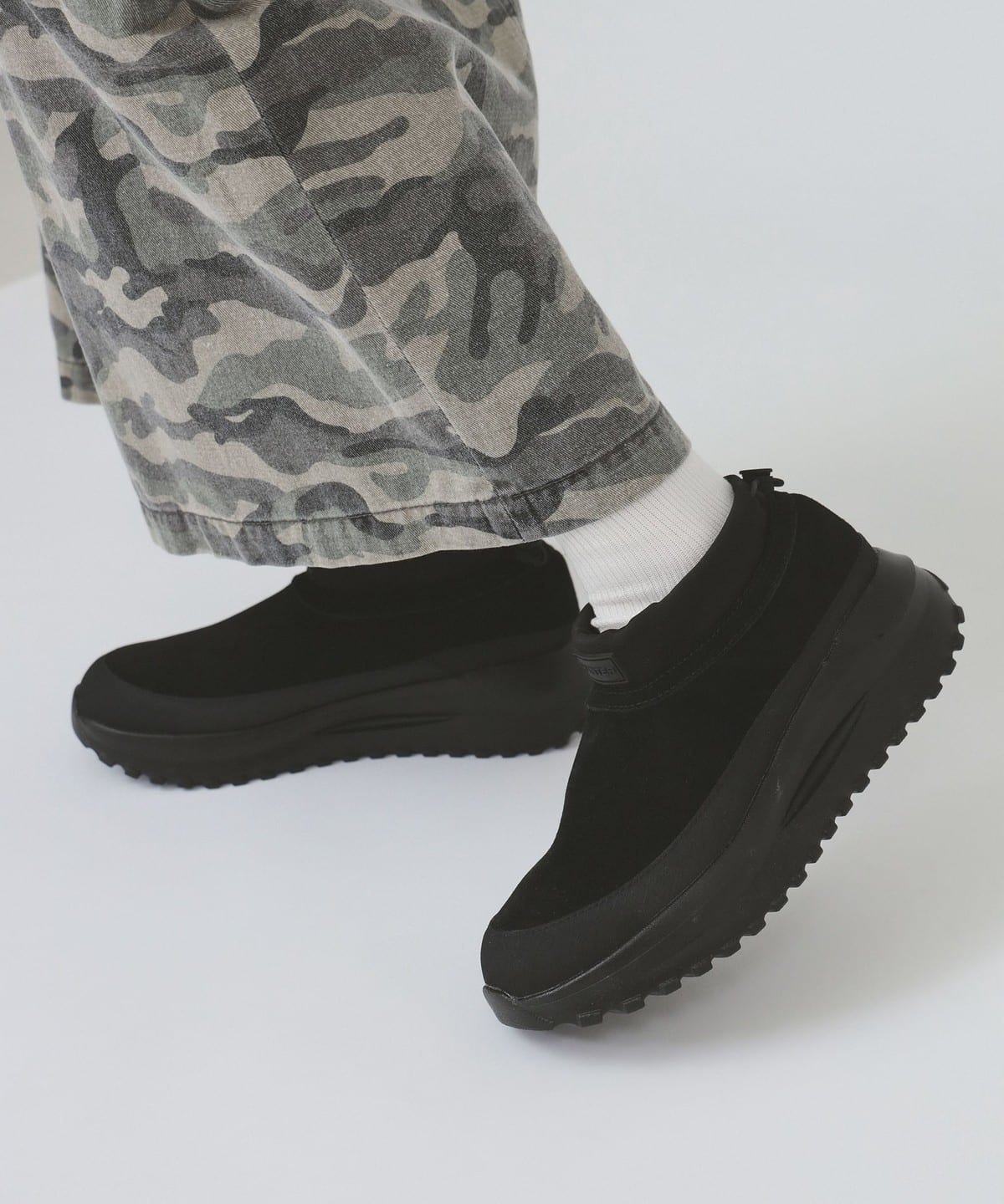 【WEB限定】HUNTER ハンター / トラベル フロー スエード トレーナー シューズ WOMEN BLK 5 【WEB限定】HUNTER ハンター / トラベル フロー スエード トレーナー シューズ WOMEN BLK 5