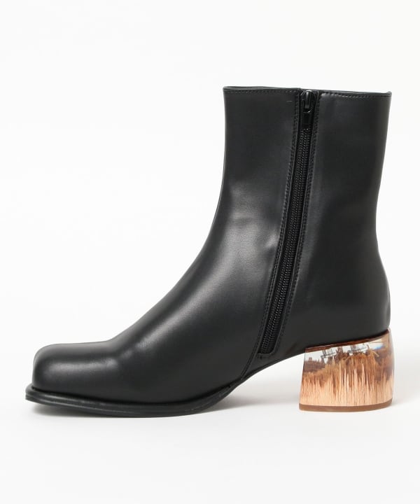 ALM. / ADELA OBJETHEEL BOOTS