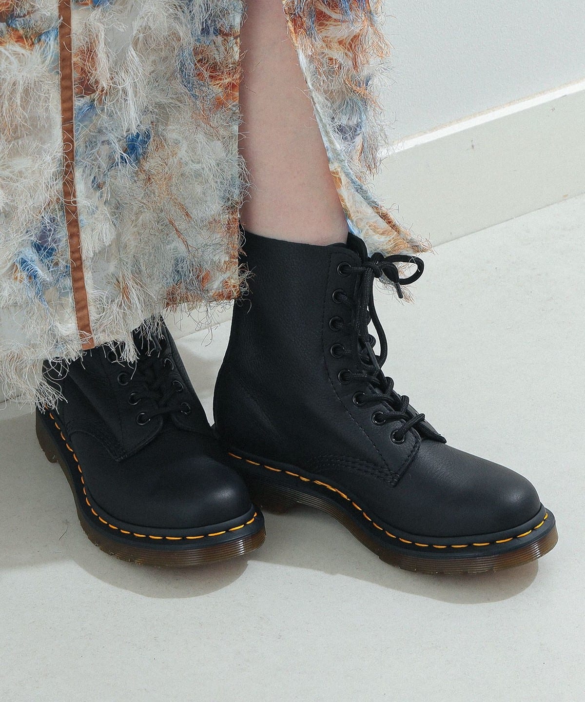 Ray BEAMS Ray BEAMS Dr.Martens PASCAL 8 hole boots (shoes boots