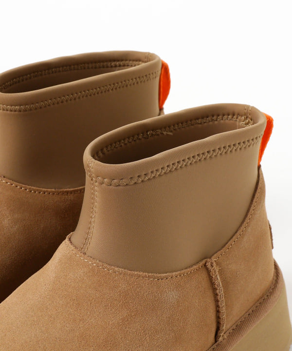 UGG® Australia BEAMS 別注 ClassicMini ブーツ BEAMS別注！アグ × ビームスとのコラボ「Classic Mini ブーツ