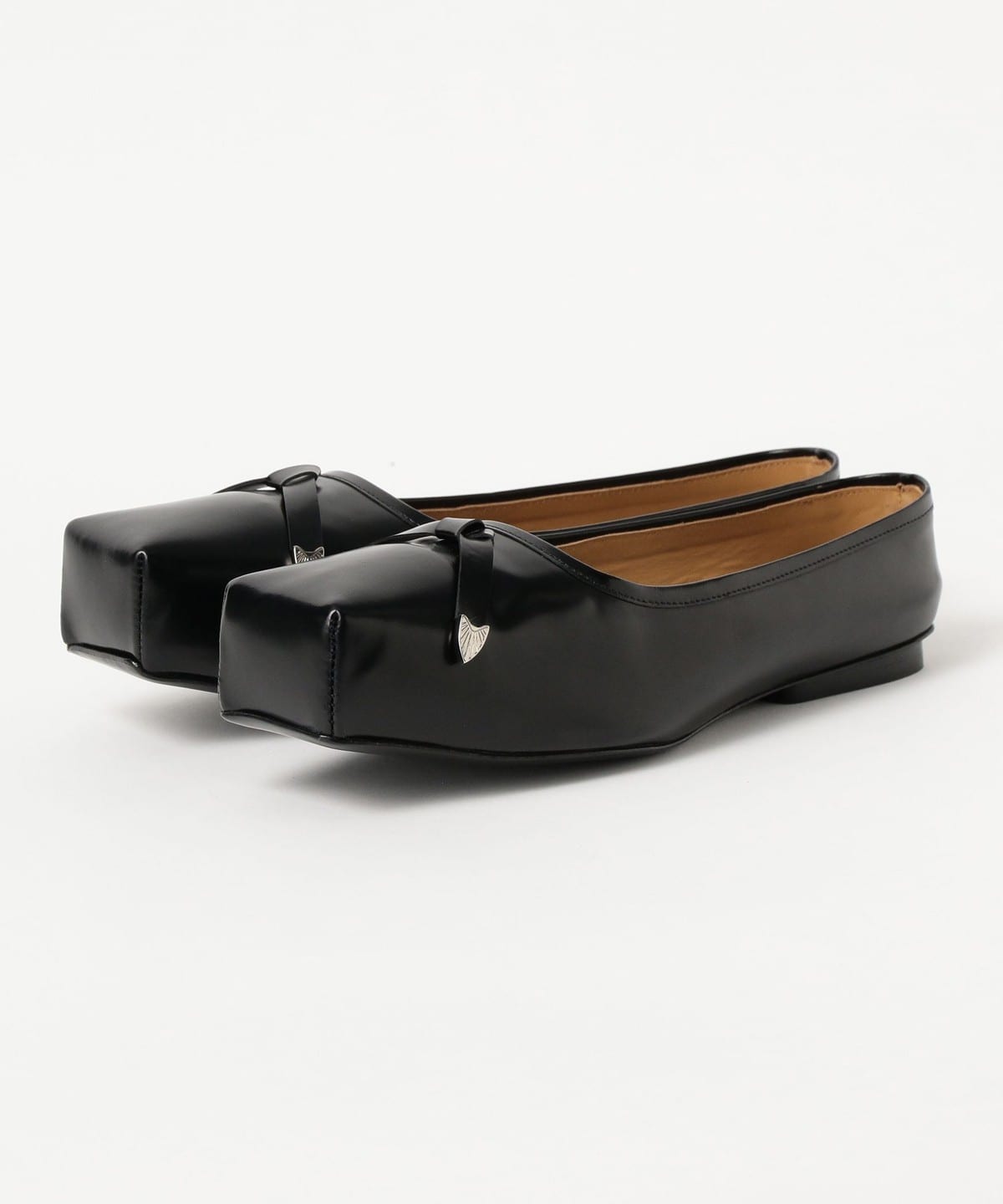 Ray BEAMS（レイ ビームス）TOGA PULLA / SQUARE TOE STRAP BALLET