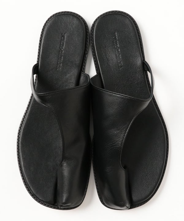 Ray BEAMS（レイ ビームス）FUMIE=TANAKA / one finger sandals