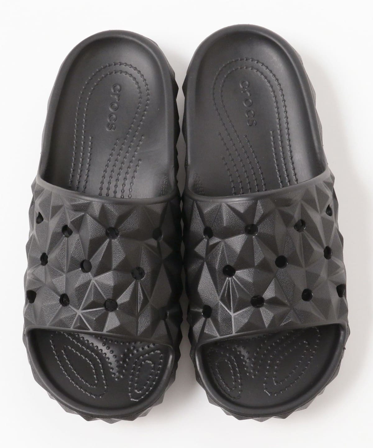 Ray BEAMS（レイ ビームス）【WEB限定】crocs / CLASSIC GEOMETRIC