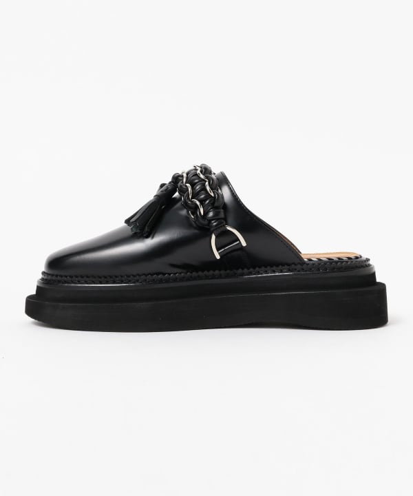 TOGA PULLA / Leather Tassel Clog