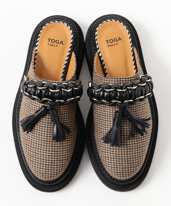 TOGA PULLA / Leather Tassel Clog