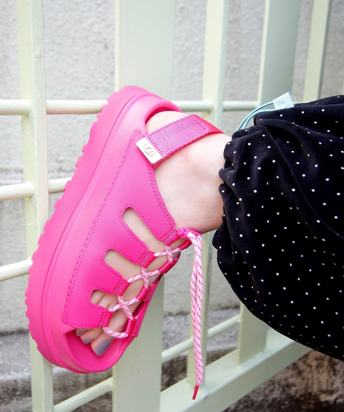 Ray BEAMS（レイ ビームス）UGG(R) / Golden Glow Toggle（シューズ