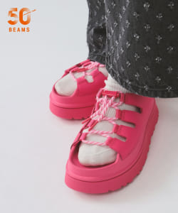 UGG(R) / Golden Glow Toggle