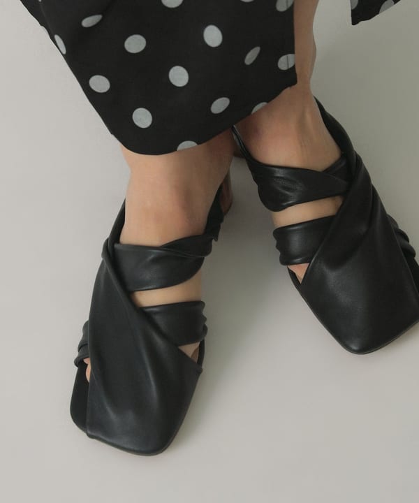 Ray BEAMS（レイ ビームス）ALM. / MARIA LEATHER MULES（シューズ