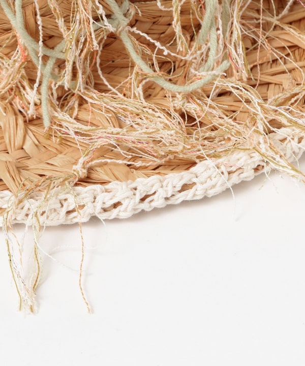 MISU A BARBE / ANNE STRAW