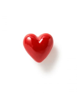 THROW A KISS / Hearts Pierce