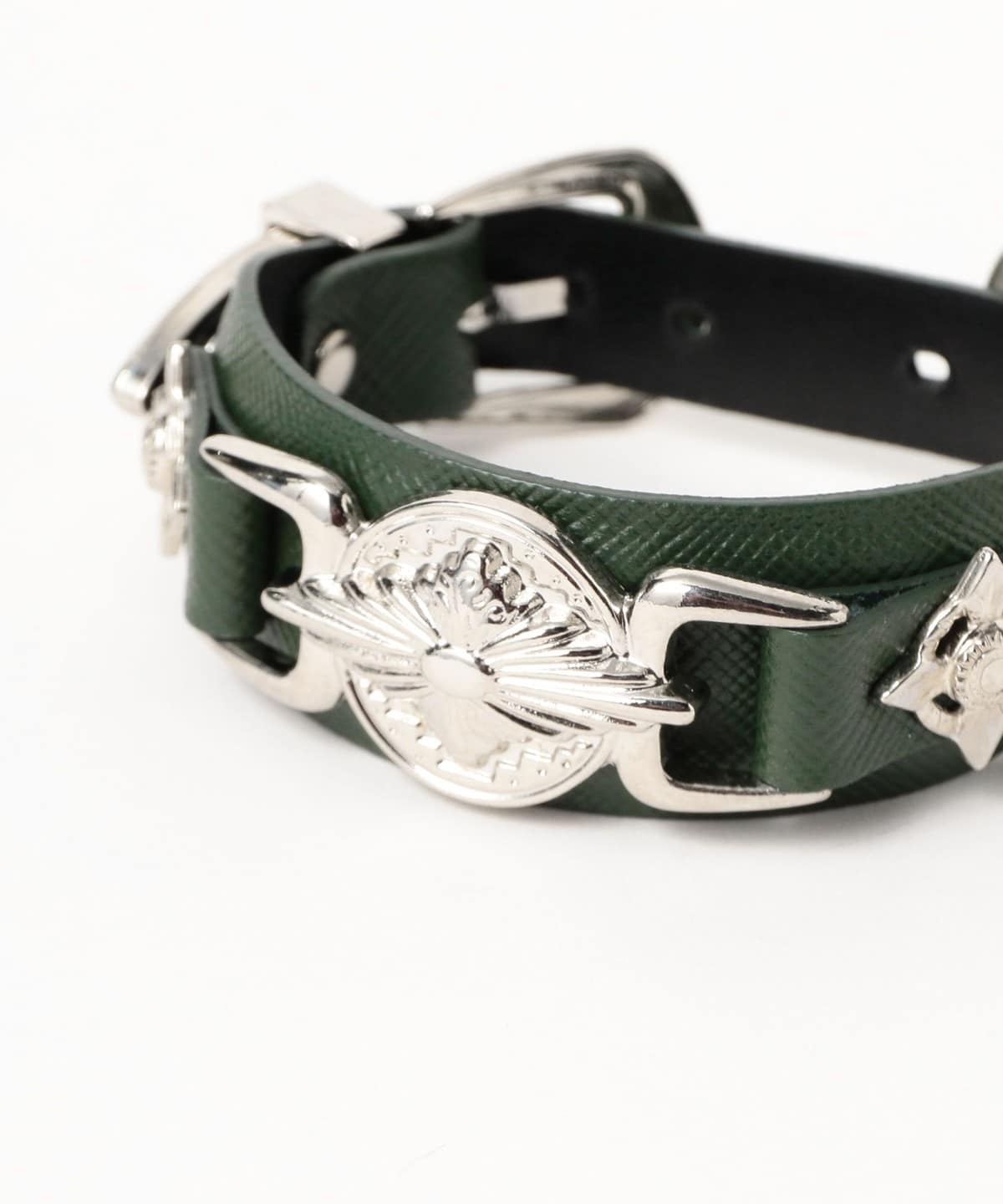 Ray BEAMS（レイ ビームス）TOGA TOO / DOUBLE BUCKLE CONCHO BANGLE