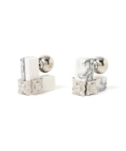 TOGA TOO / MARBLE MOTIF PIERCED EARRINGS