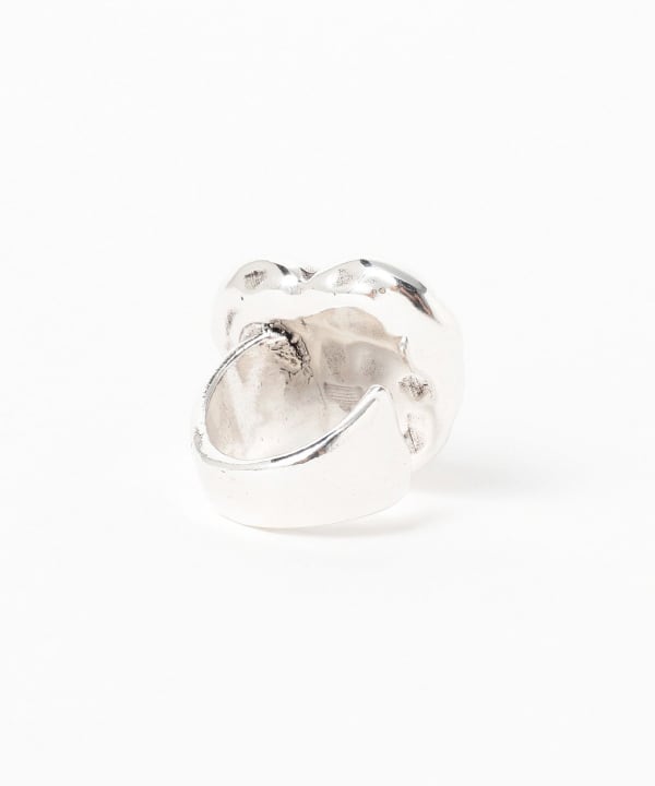 Otro Accesorio / 波浪心形戒指