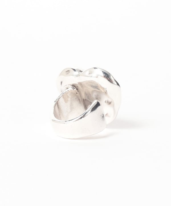 Otro Accesorio / 波浪心形戒指