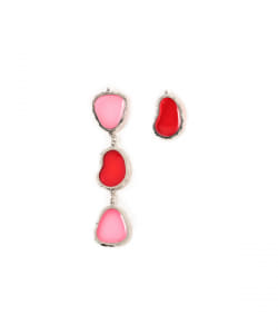 Ray BEAMS / アシンメトリー ステンドグラス ピアス