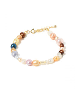 ▲Ray BEAMS / カラー 淡水パール ブレスレット
