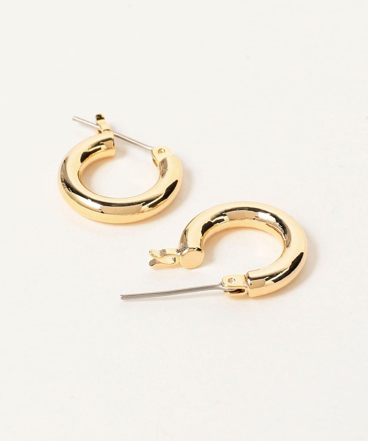 Ray BEAMS（レイ ビームス）ミニ フープ ピアス 15mm（アクセサリー