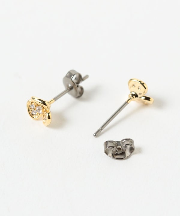 Ray BEAMS（レイ ビームス）キュービックジルコニア プチ フラワー