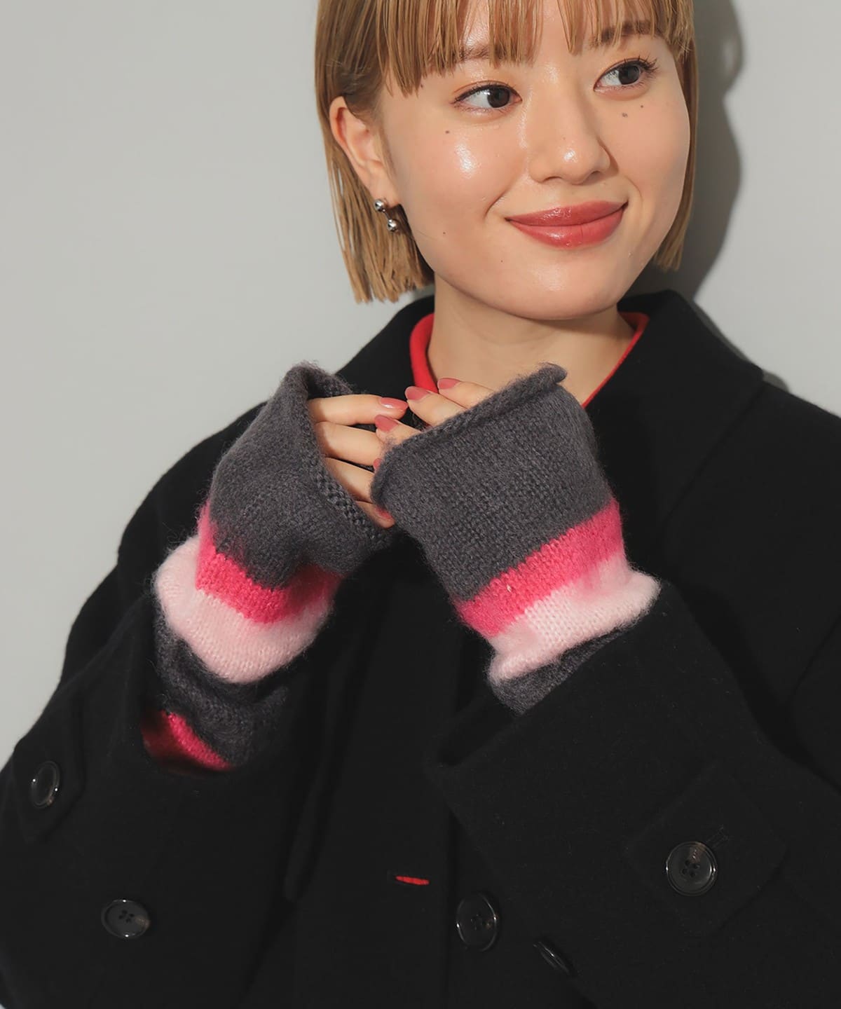 ボーダー アームウォーマー ファッション雑貨 WOMEN CHARCOAL. GREY×PINK ONE SIZE ボーダー アームウォーマー ファッション雑貨 WOMEN CHARCOAL. GREY×PINK ONE SIZE