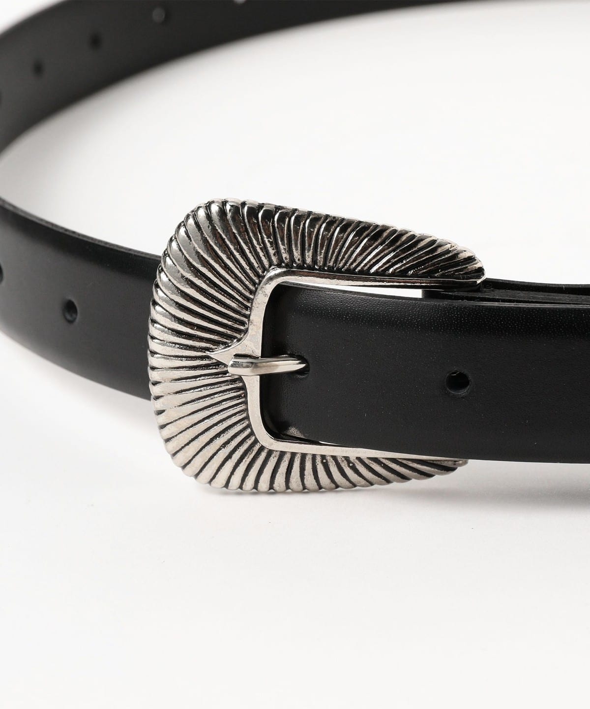【TOGA ARCHIVE × BEAMS】 leather belt Metal Buckle Belt in Black | TOGA Archives | Covet + Lou | Covet + Lou