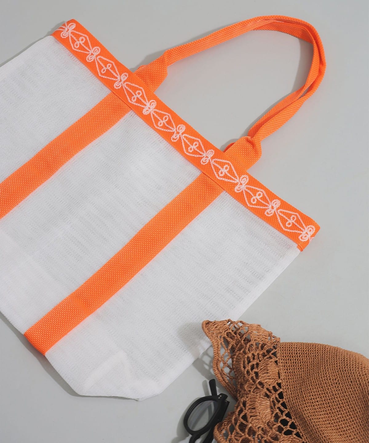 BAGMATI バグマティ / Mesh Tote Bag バッグ WOMEN WHITORANGE ONE SIZE BAGMATI バグマティ / Mesh Tote Bag バッグ WOMEN WHITORANGE ONE SIZE