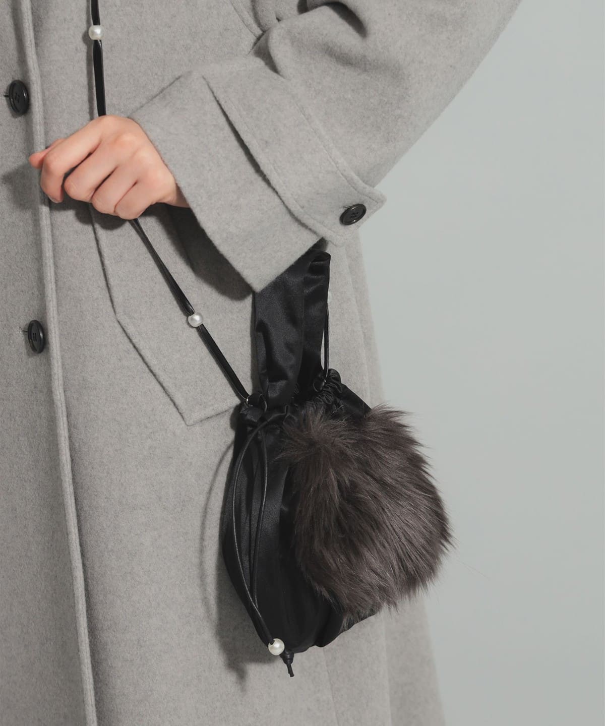 Ray BEAMS Ray BEAMS / POM FUR Ssize (Bags, Shoulder Bags) on sale 