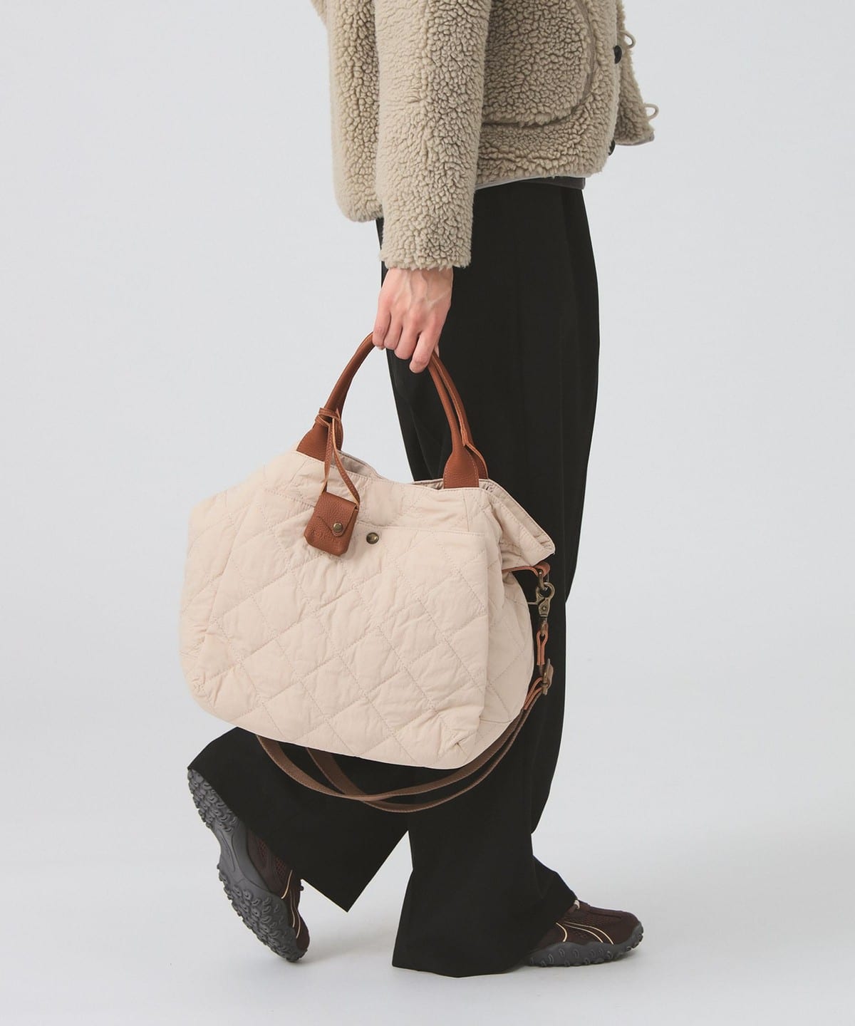 【別注】toleur トーラ / ナイロン キルト バッグ バッグ WOMEN WHITE BEIGE ONE SIZE 【別注】toleur トーラ / ナイロン キルト バッグ バッグ WOMEN WHITE BEIGE ONE SIZE