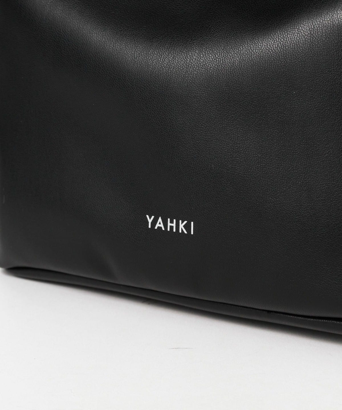 m YAHKI スタッズショルダーバッグ BEAMS YAHKI(ヤーキ)＞新作BAG｜ビームス ハウス 名古屋｜BEAMS