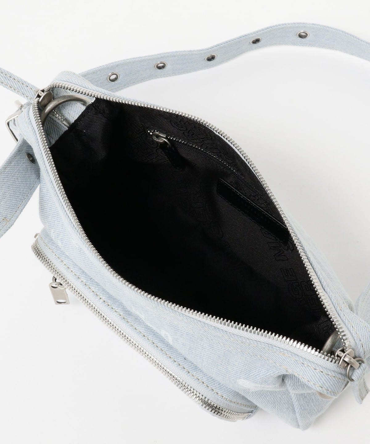 Ray BEAMS(レイ ビームス)MARGESHERWOOD / OUTPOCKET HOBO Ray BEAMS(レイ ビームス)MARGESHERWOOD / OUTPOCKET HOBO