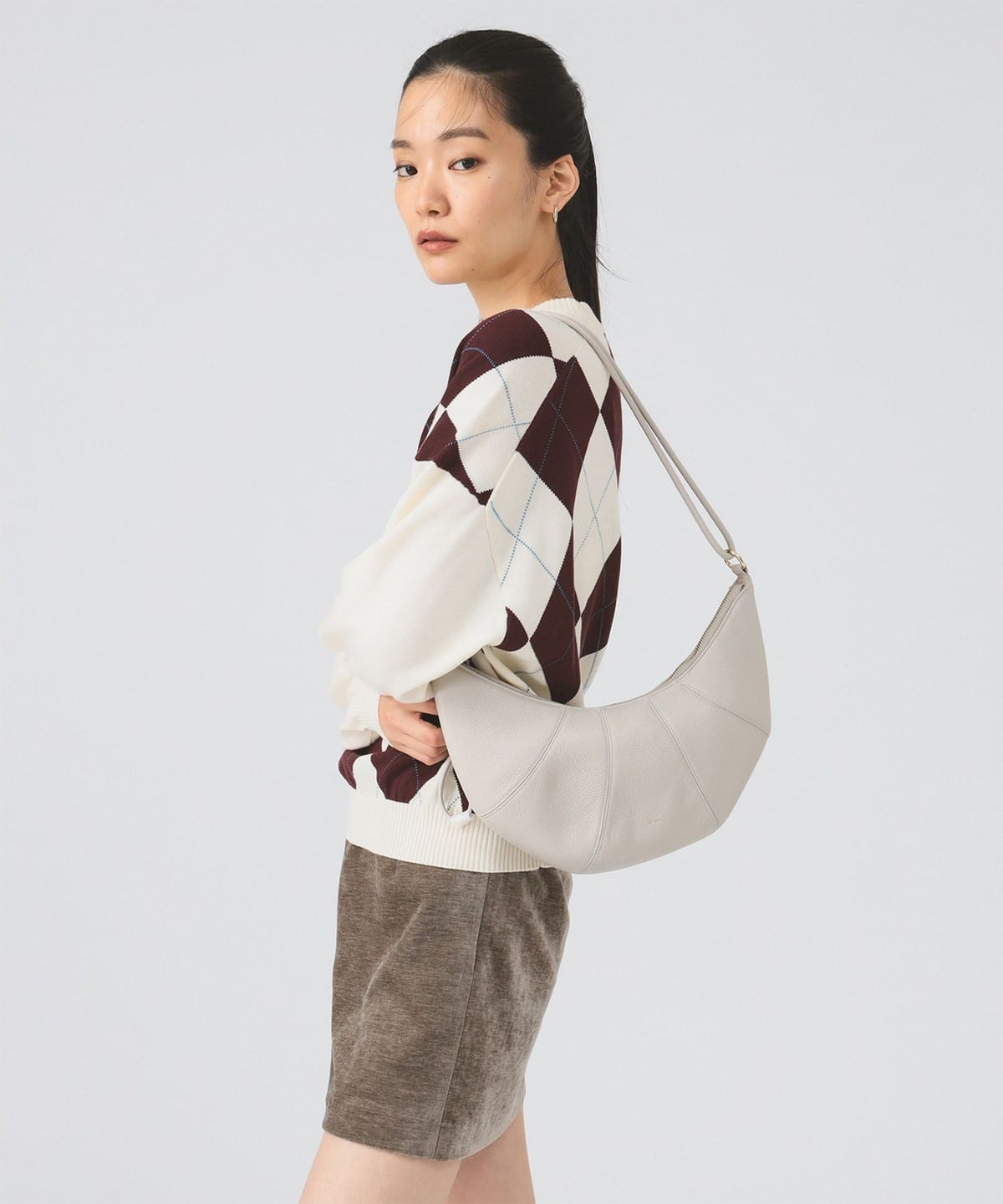 【WEB限定】BEAURE ビュレ / カウレザー クロワッサン ショルダー バッグ WOMEN IVORY ONE SIZE 【WEB限定】BEAURE ビュレ / カウレザー クロワッサン ショルダー バッグ WOMEN IVORY ONE SIZE