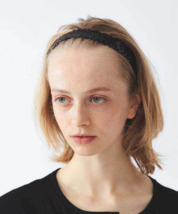 スパンコール ヘアバンド ※画像の商品はサンプルのため、実際の商品と仕様が異なります。