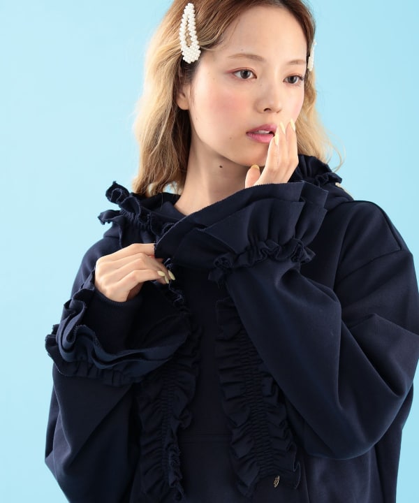 フリル プルオーバー スウェット Model : H163 B77 W60 H83　Size : ONE SIZE