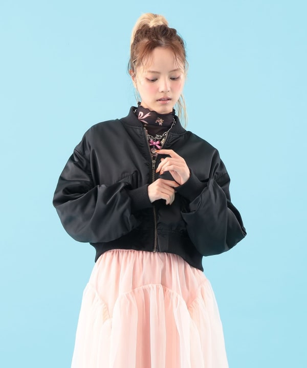 ショート ブルゾン Model : H163 B77 W60 H83　Size : ONE SIZE