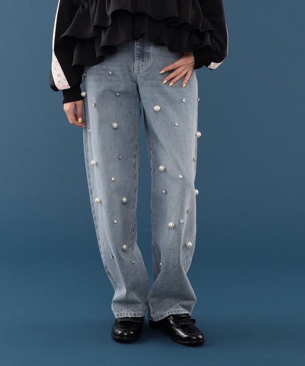 【+10%ポイントUP】パール & ビジュー デニム パンツ Model : H163 B77 W60 H83　Size : ONE SIZE