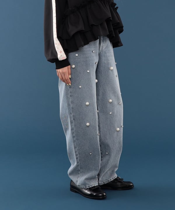 【+10%ポイントUP】パール & ビジュー デニム パンツ Model : H163 B77 W60 H83　Size : ONE SIZE