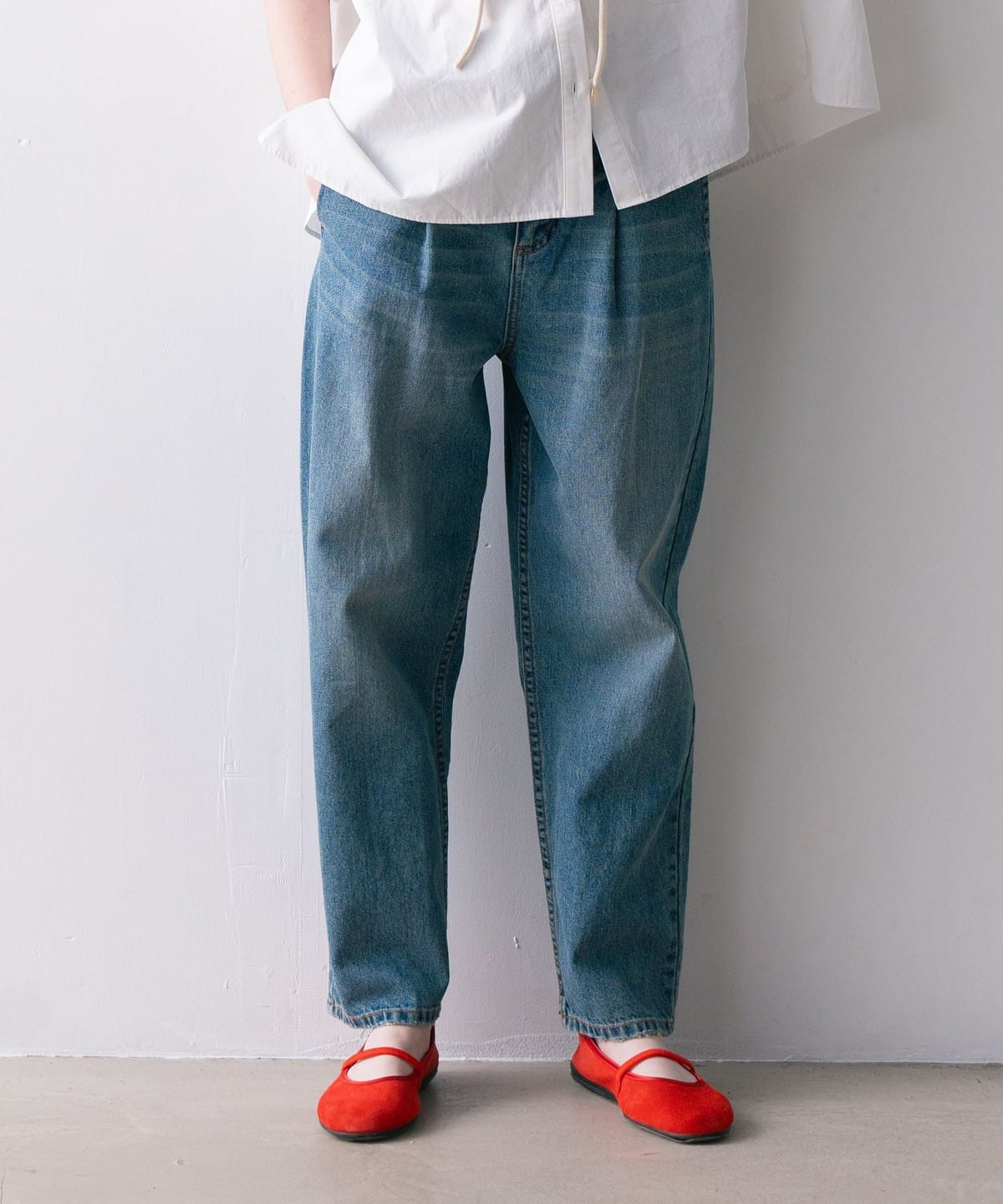 テーパードシルエット デニム パンツ パンツ WOMEN INDIGO S テーパードシルエット デニム パンツ パンツ WOMEN INDIGO S