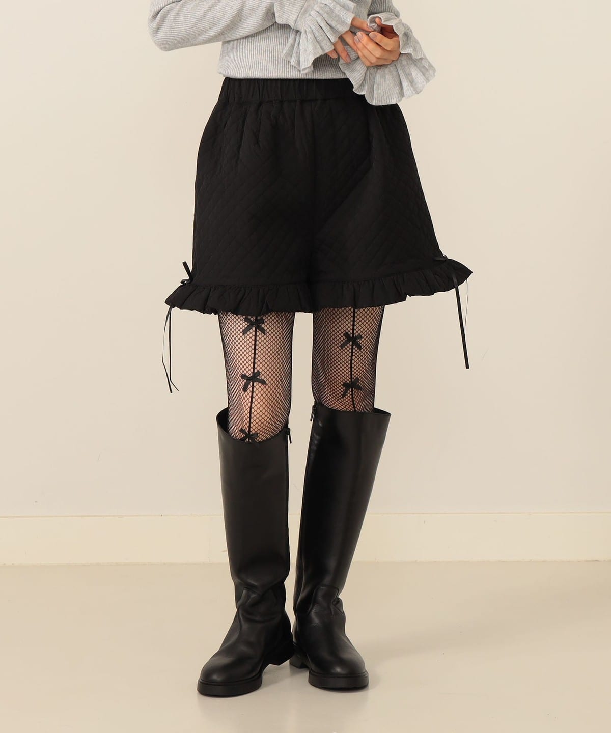 CAROLINA GLASER（カロリナ グレイサー）キルティング ショートパンツ