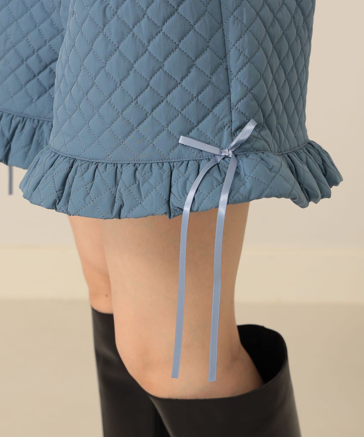 CAROLINA GLASER（カロリナ グレイサー）キルティング ショートパンツ