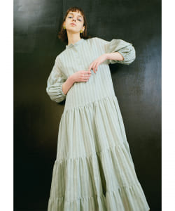 CAROLINA GLASER / シャドーストライプ ロングワンピース