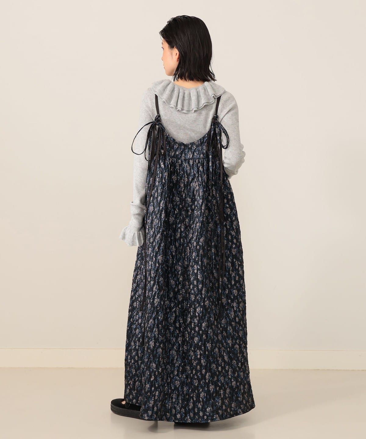 カロリナグレイサー　ラメキャミソール ワンピースビームス CAROLINA GLASER（カロリナ グレイサー）ラメ バックリボン