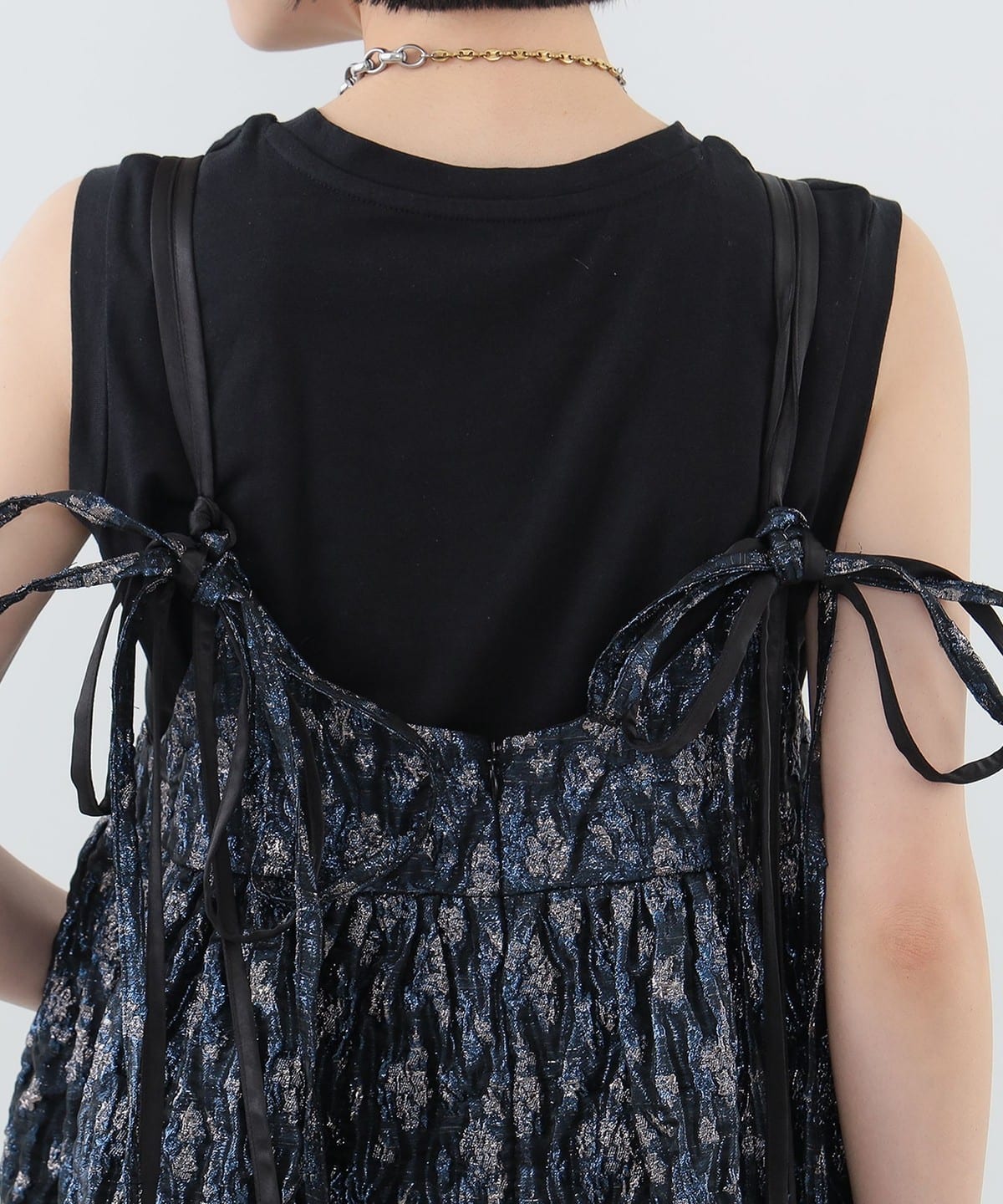 CAROLINA GLASER（カロリナ グレイサー）ラメ バックリボン