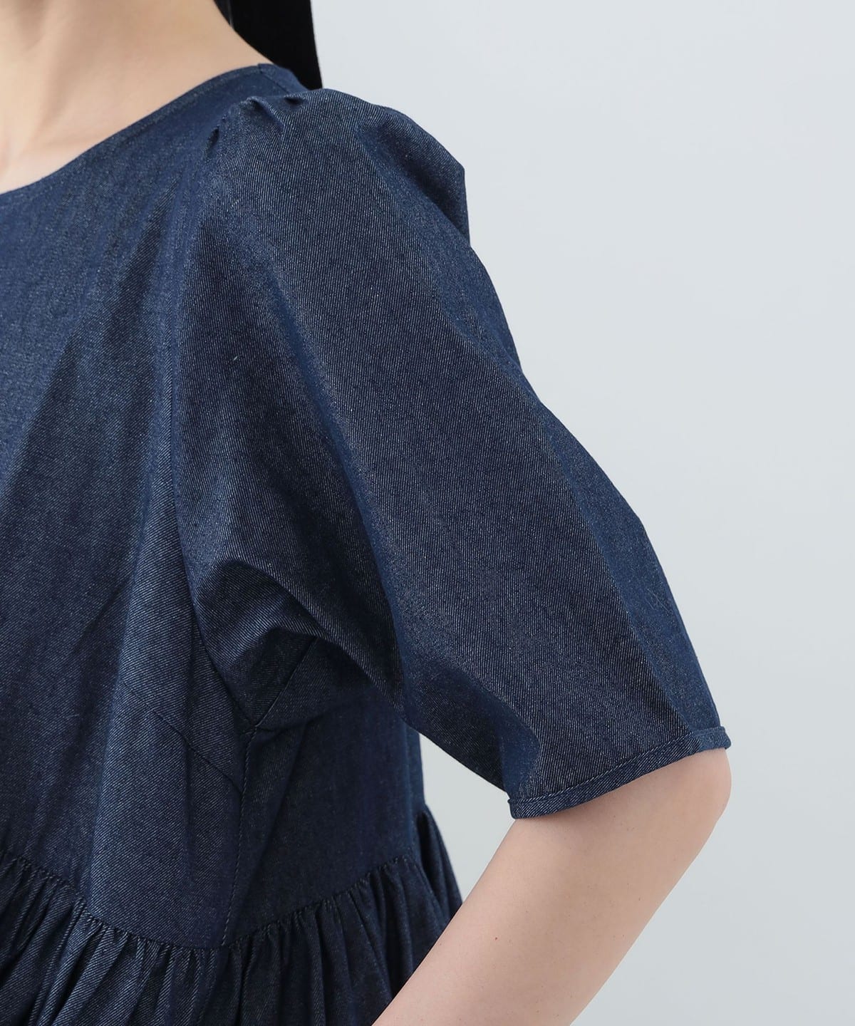 Aya　ベスト他１点 CAROLINA GLASER（カロリナ グレイサー）【COLLABORATION】Aya