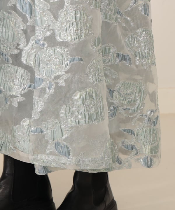 最終値下げ　CAROLINA GLASER / フラワージャカードワンピース CAROLINA GLASER（カロリナ グレイサー）の「フラワージャカード