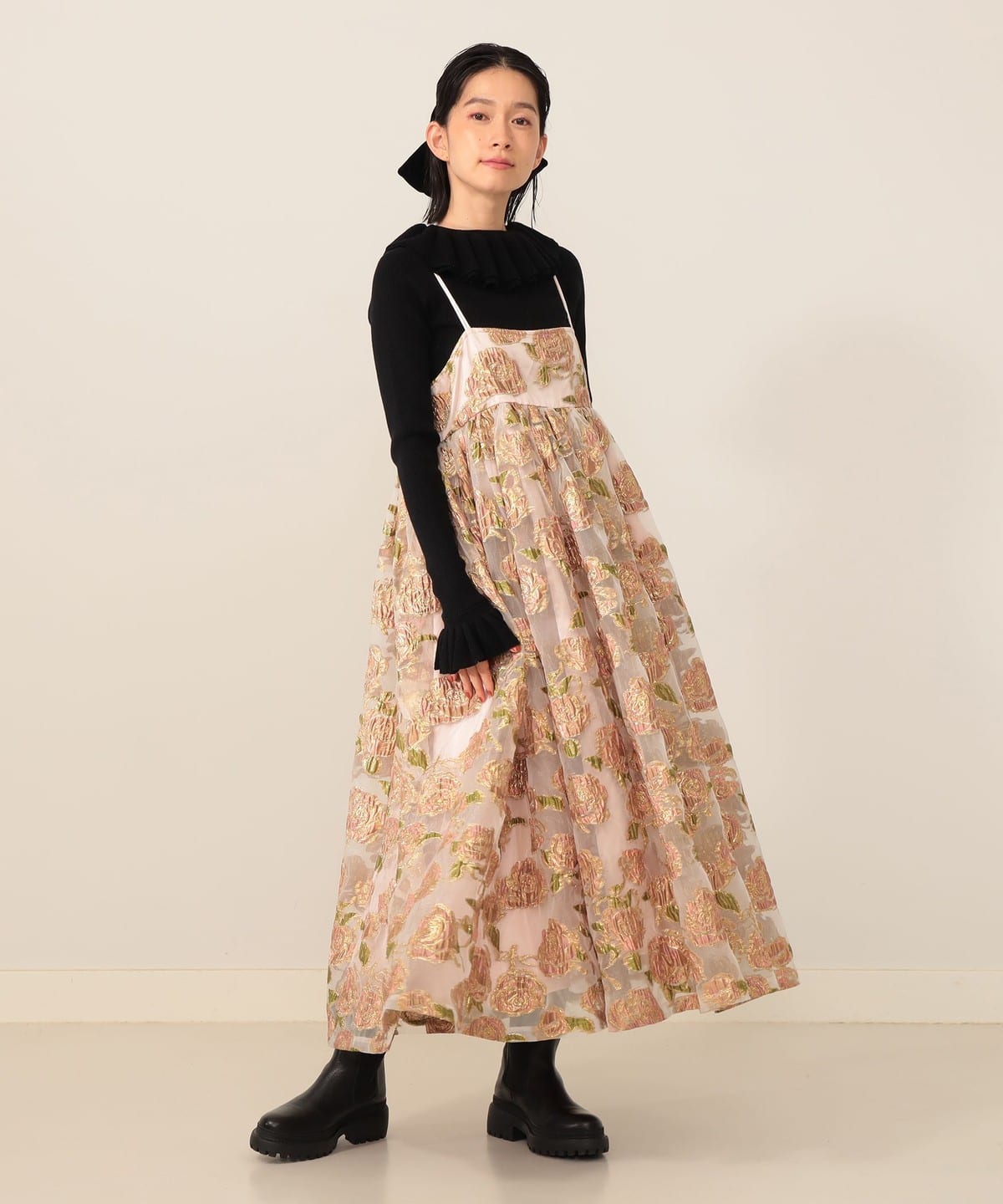 BEAMS カロリナグレイサー フラワージャガードワンピース パフスリーブ BEAMS カロリナグレイサー フラワージャガードワンピース