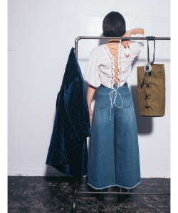 Ray BEAMS / レース バックレースアップ ブラウス